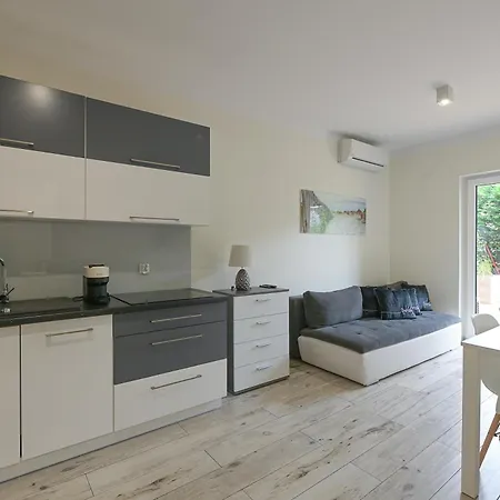 Apartt99 By Q4 Apartman